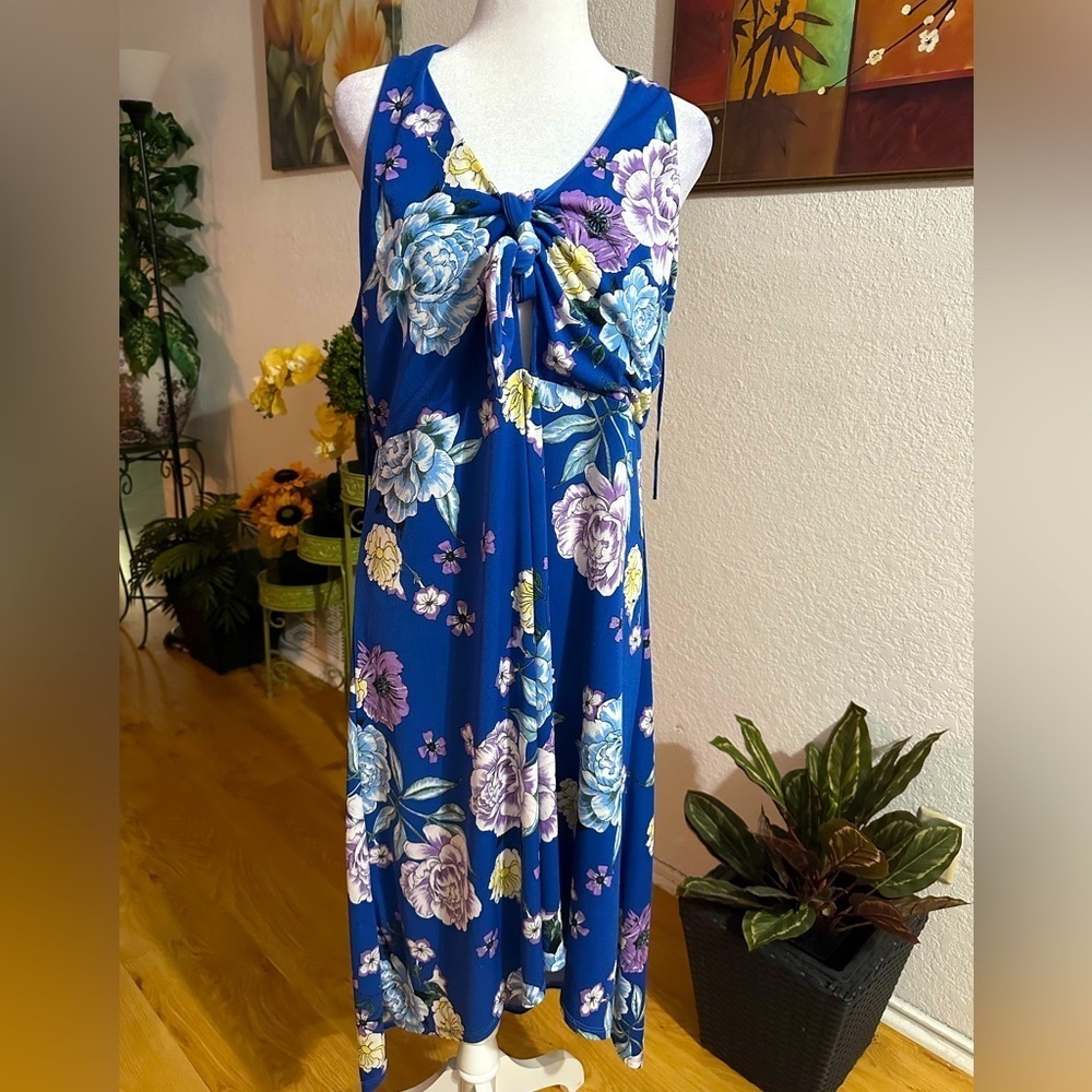 Candie’s blue floral dress size XL
